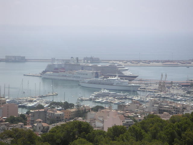 ship from castle